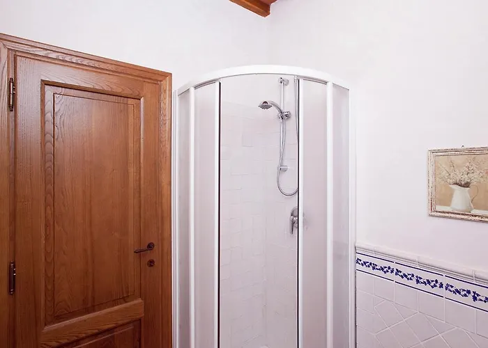 بيت للعطل _x000d_ In لورو تْشووفينّا